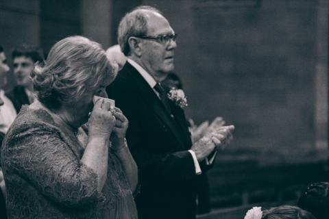 fotos de boda en parroquia san juan de horta en barcelona