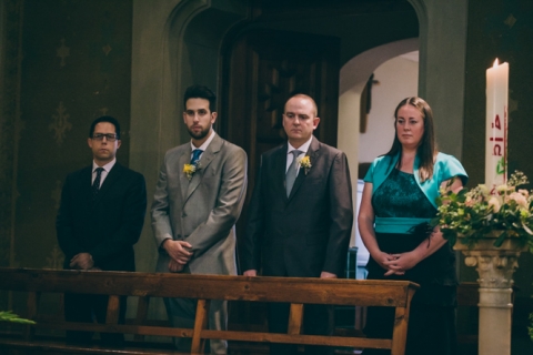 fotos de boda en parroquia san juan de horta en barcelona
