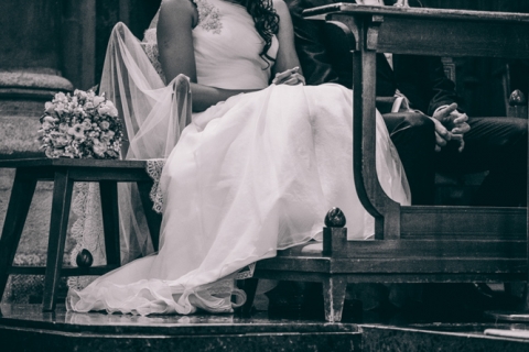 fotos de boda en parroquia san juan de horta en barcelona