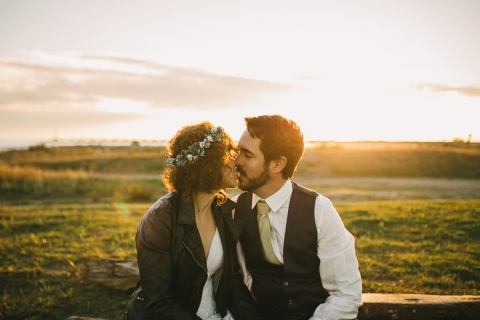 fotos postboda en la playa de barcelona
