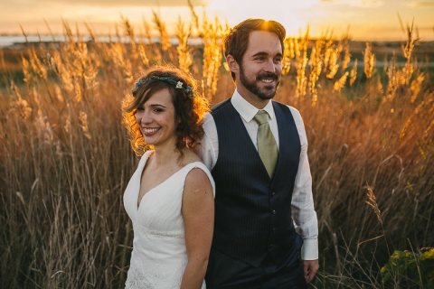 fotos postboda en la playa de barcelona