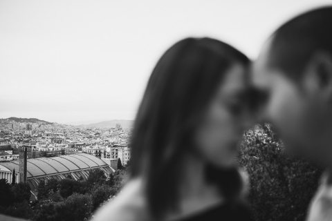 sesión de preboda en montjuic barcelona
